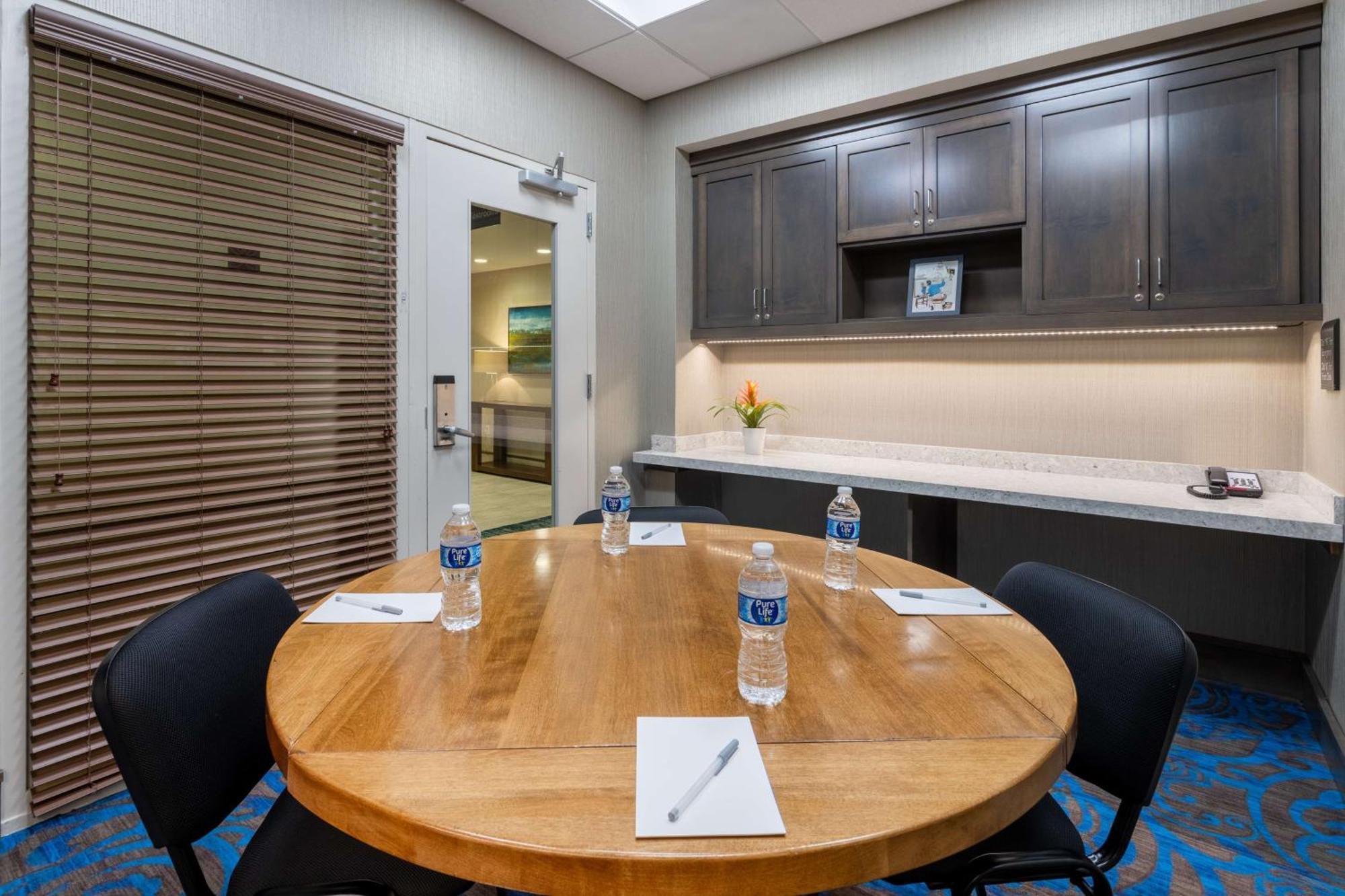 Hilton Garden Inn Lenox Pittsfield Luaran gambar